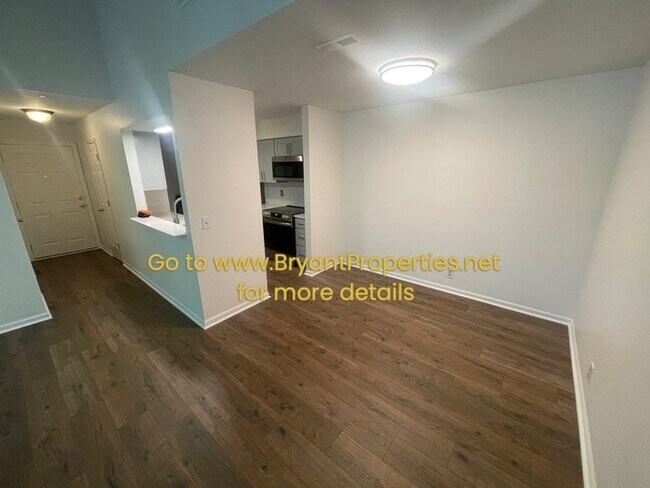 Building Photo - 148 N Timber Dr