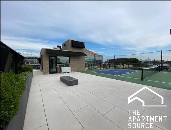 Building Photo - 1118 W Patterson Ave