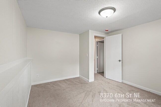 Building Photo - 8370 6th St NE