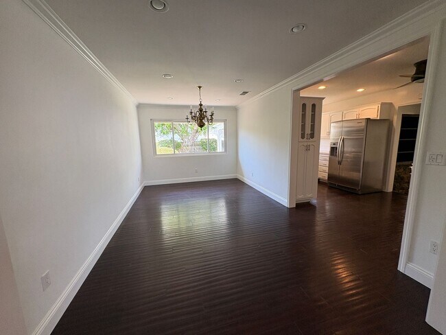 Building Photo - Spacious House - 2 stories - 4 Bedrooms + 2.5 Baths & large 2 car garage