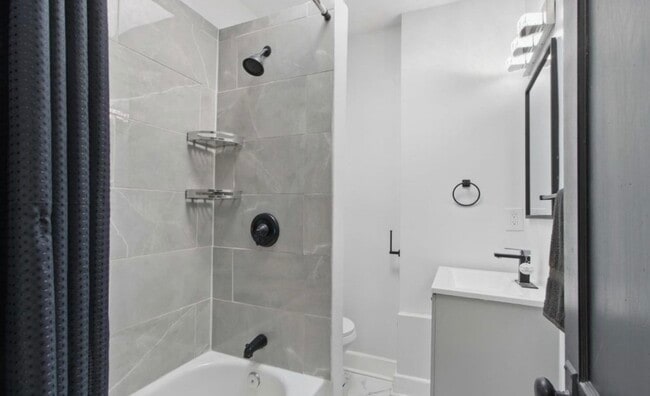 Building Photo - 2582 Edmondson Ave