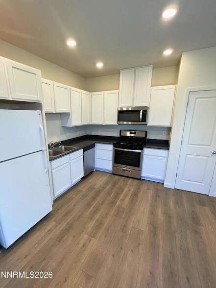 Building Photo - 8839 Wolf Moon Dr