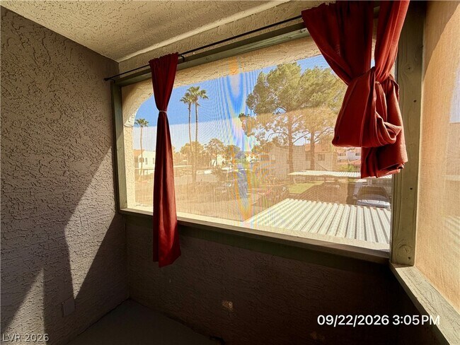 Building Photo - 711 Bass Dr