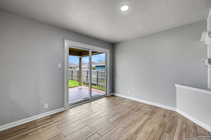 Building Photo - 2326 Camberly View