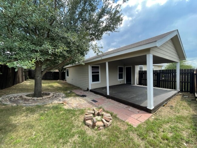 Building Photo - Newly Remodeled - A Must See Custom Home 3...