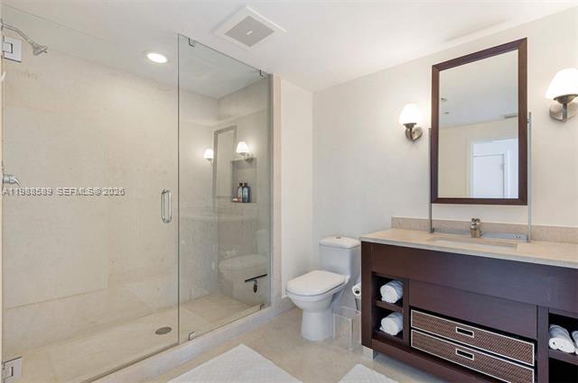 Building Photo - 6899 Collins Ave