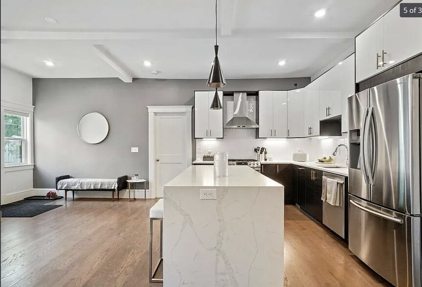 Building Photo - 20 Lincoln St