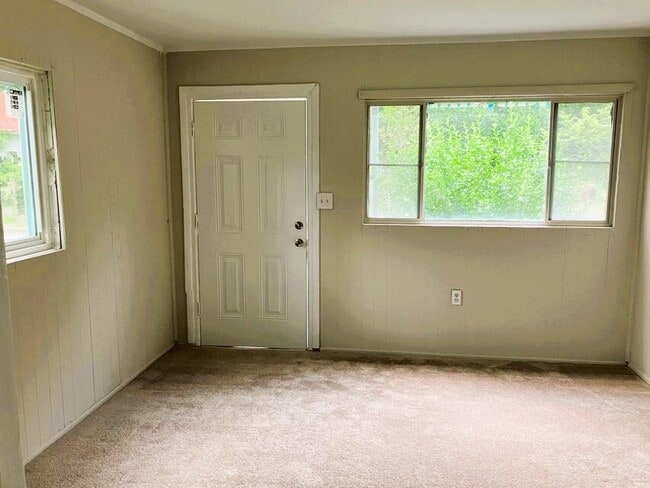 Building Photo - 1609 Ramsey St