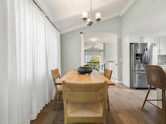 Building Photo - 1141 Stanford Ave