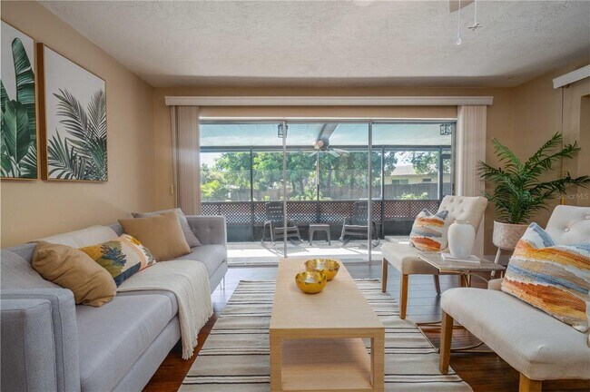 Building Photo - 11438 126th Terrace