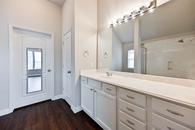 Building Photo - 10947 Redstone Ct