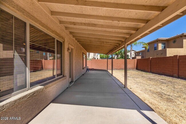 Building Photo - 939 E Sourwood Dr