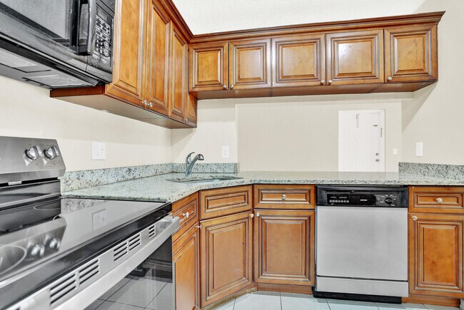 Building Photo - 206 Foxtail Dr