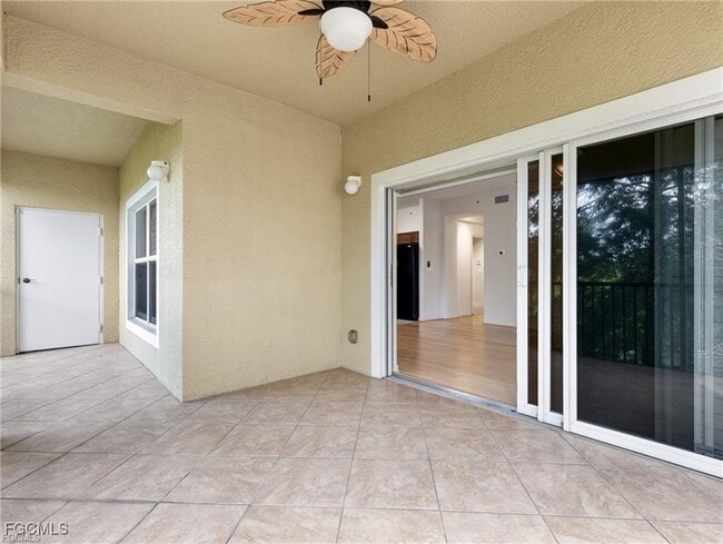 Building Photo - 10060 Lake Cove Dr