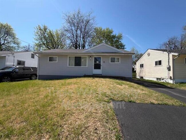 Building Photo - 24 Barto Dr