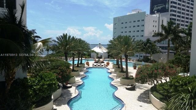 Building Photo - 253 NE 2nd St