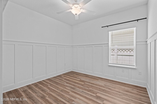 Building Photo - 260 Oaklawn Ct