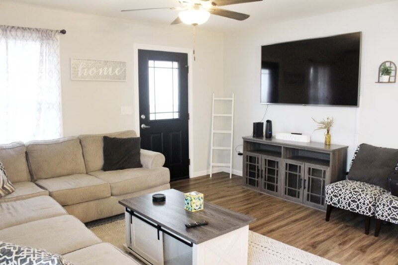 Building Photo - 521 S New York Ave