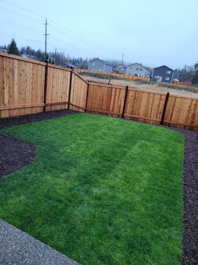 Building Photo - 3 Bed 2.5 Bath SFR Daisy Crossing Sultan Home