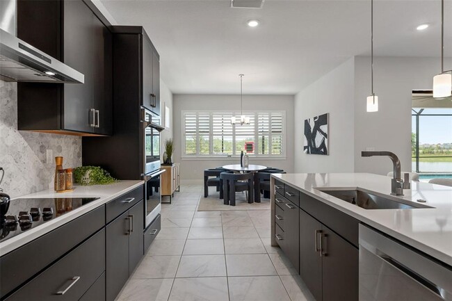 Building Photo - 8541 Ivy Stark Blvd