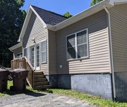 Building Photo - 182 Knowles Haven Ln