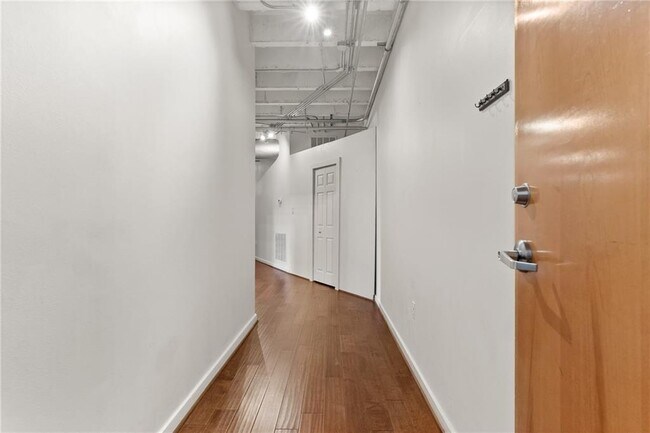 Building Photo - 878 Peachtree St NE