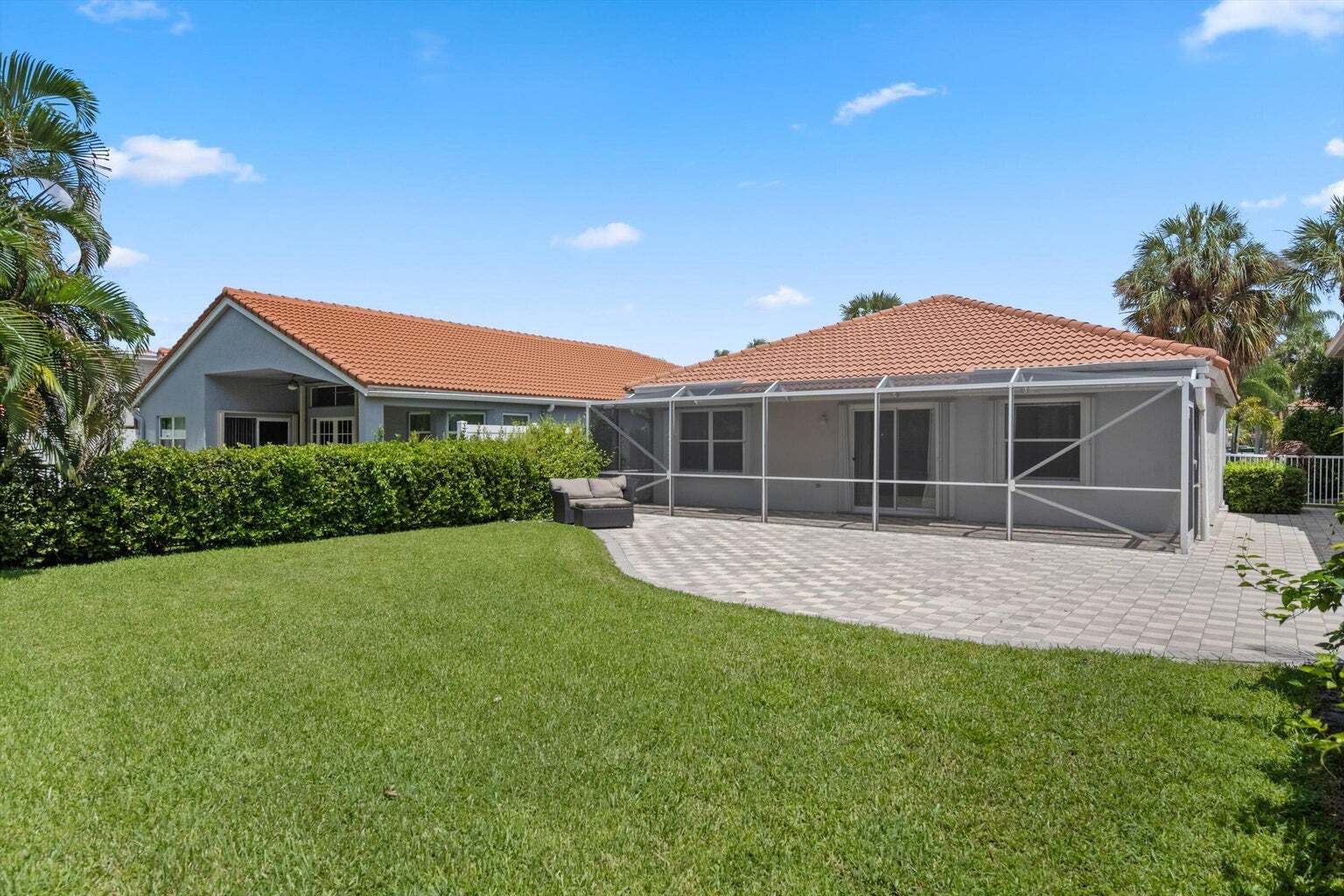 Building Photo - 3800 Miramontes Cir