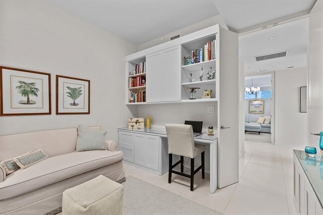 Building Photo - 1020 Sunset Point Rd