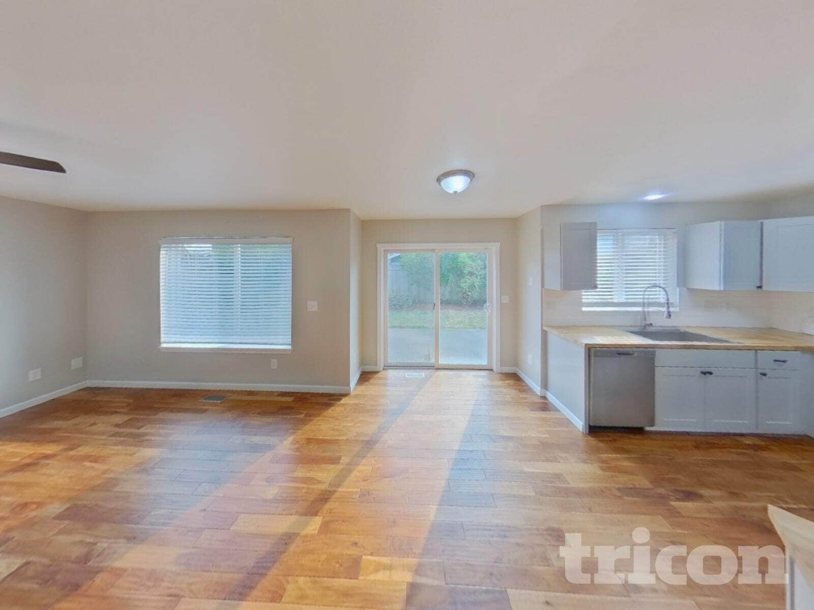 Building Photo - 8724 133rd St Ct E