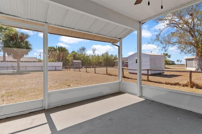 Building Photo - 18019 Avonsdale Cir