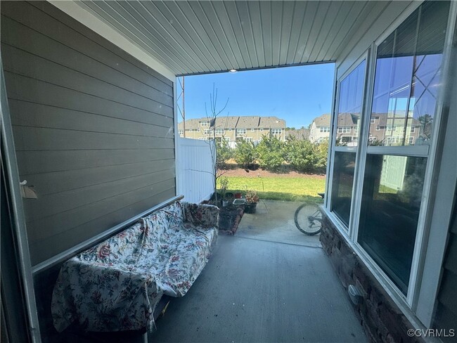 Building Photo - 10630 Benmable Dr
