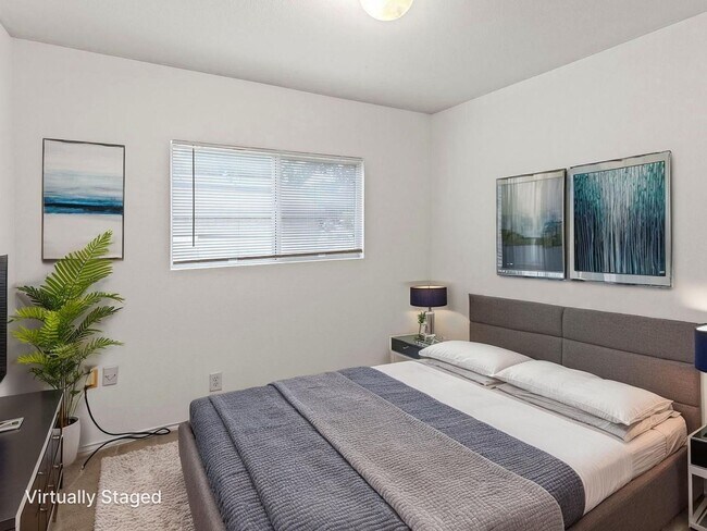 Building Photo - New Wood Flooring!