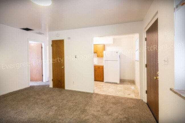 Building Photo - 1101 Emigh St