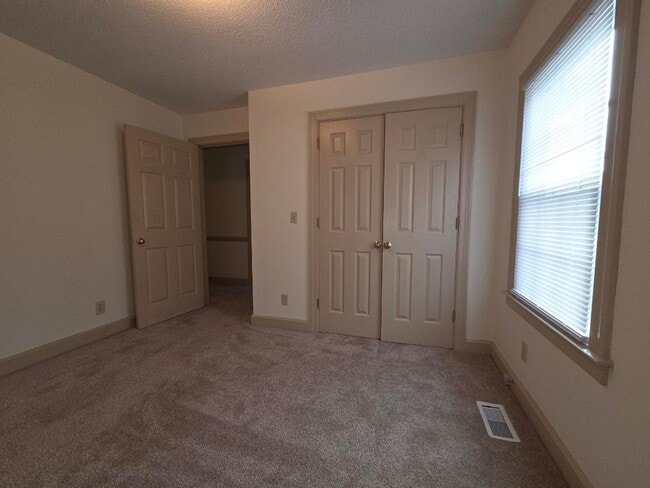 Building Photo - 311 Moyton Ave