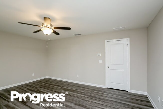 Building Photo - 1051 Feldman Chase