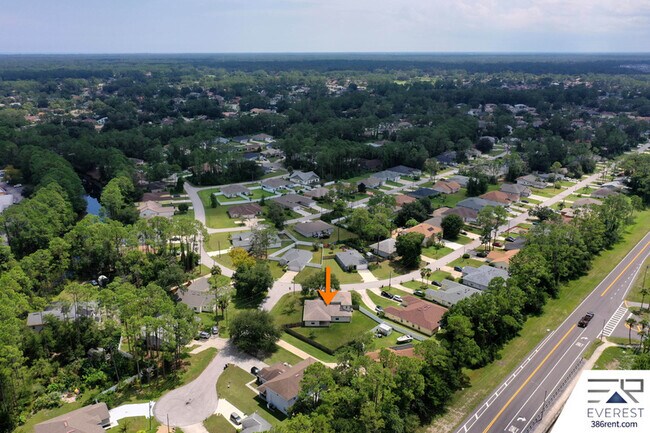 Building Photo - 71 Wellwood Ln