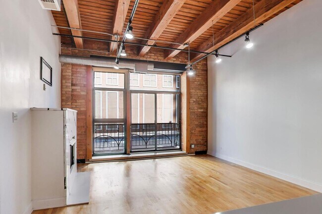 Building Photo - 1133 S Wabash Ave