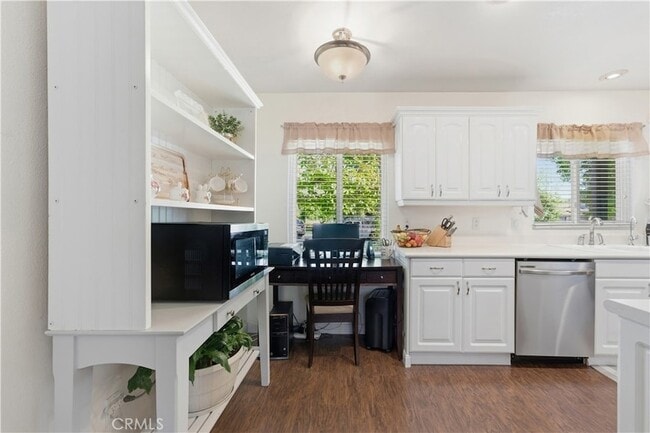 Building Photo - 855 N 3rd Ave