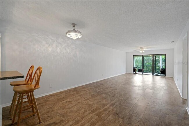 Building Photo - 1749 S Highland Ave