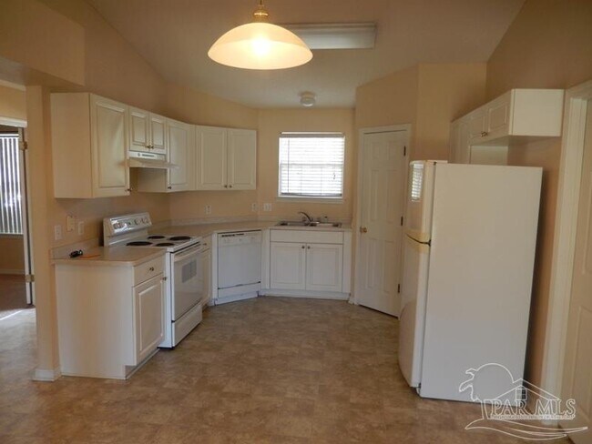 Building Photo - 755 Marlin Spike Dr