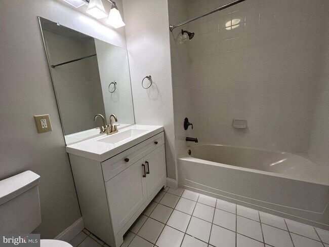 Building Photo - 2360 NJ-33