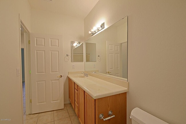 Building Photo - 41440 N Bent Creek Way