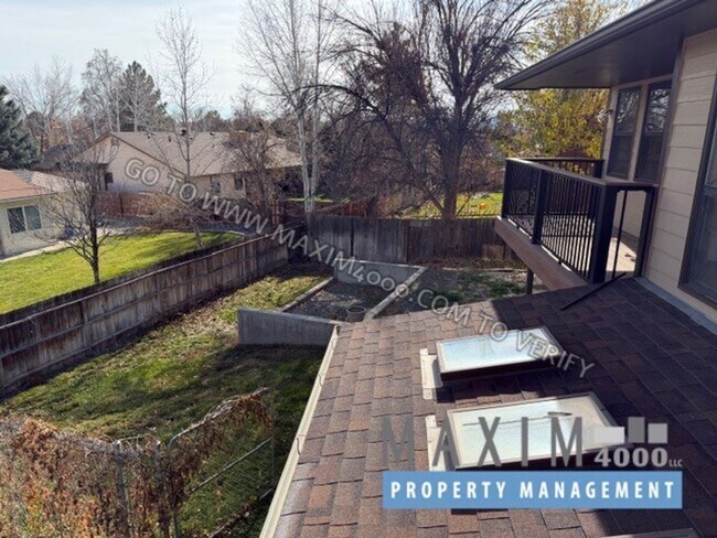 Building Photo - 3530 Ponderosa Way