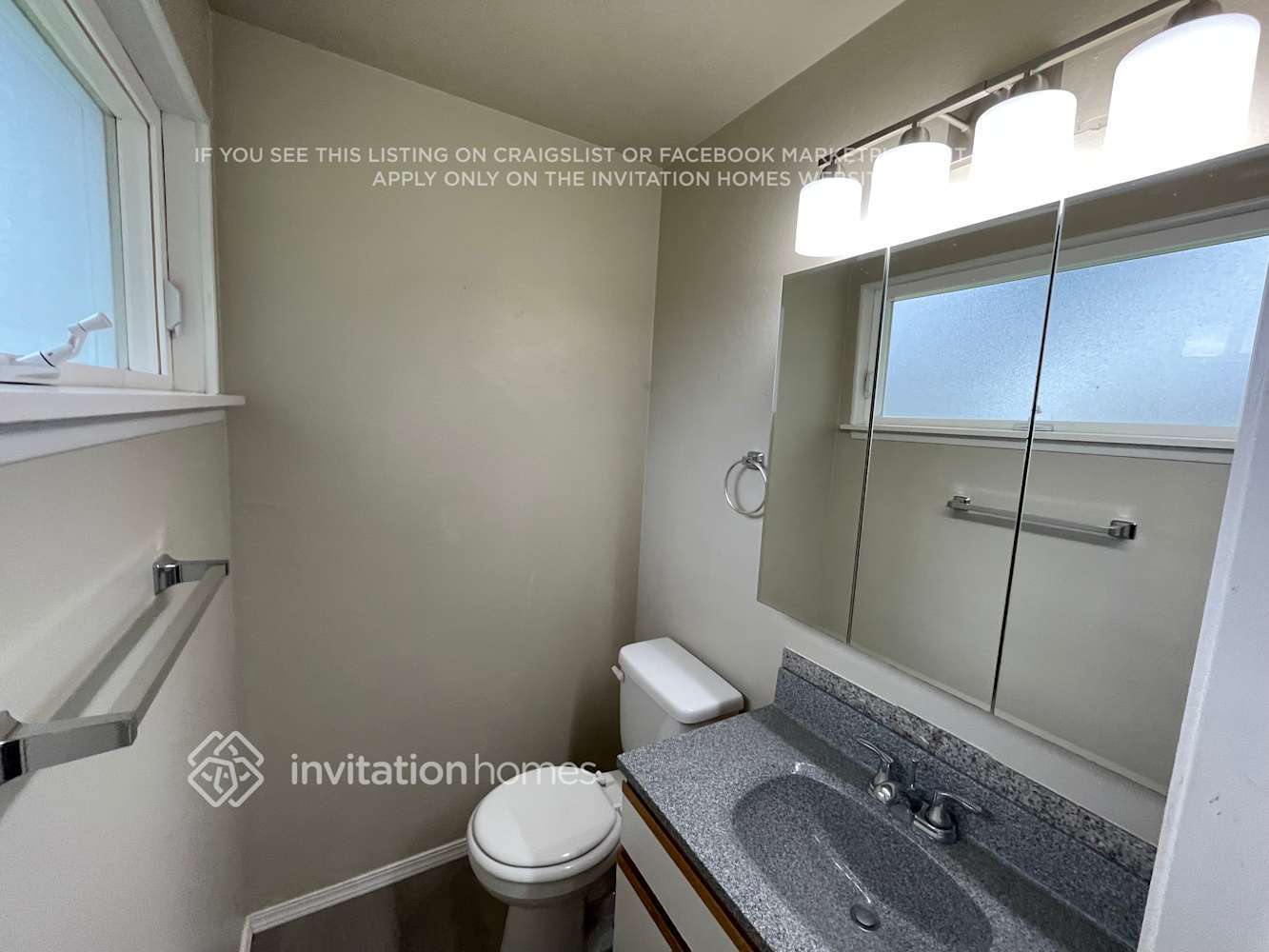 Building Photo - 3330 SW 327th Pl