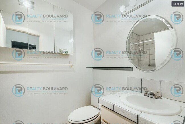 Building Photo - This stunning two-bedroom, two-bathroom to...