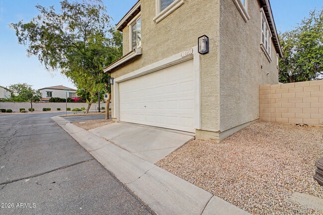 Building Photo - 1493 S Jacana Ln