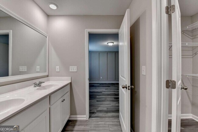 Building Photo - 125 Osprey Overlook Dr