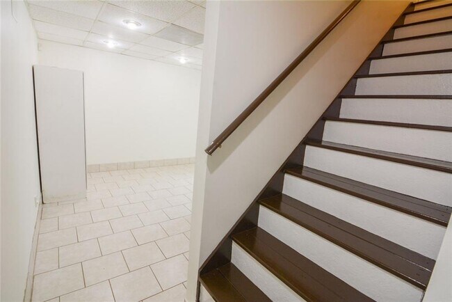 Building Photo - 4156 Westerleigh Ct NW