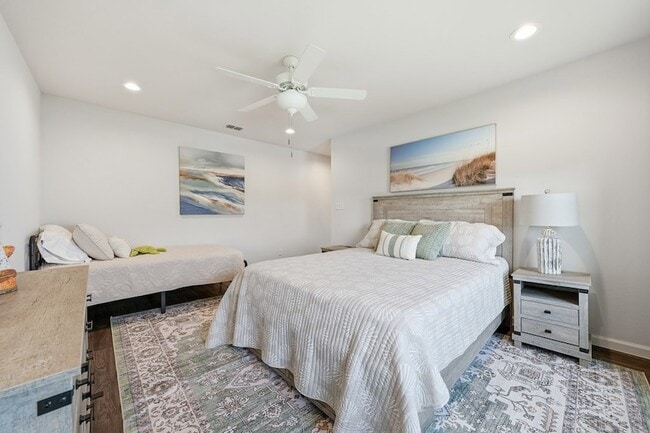 Building Photo - 620 Fulton Beach Rd