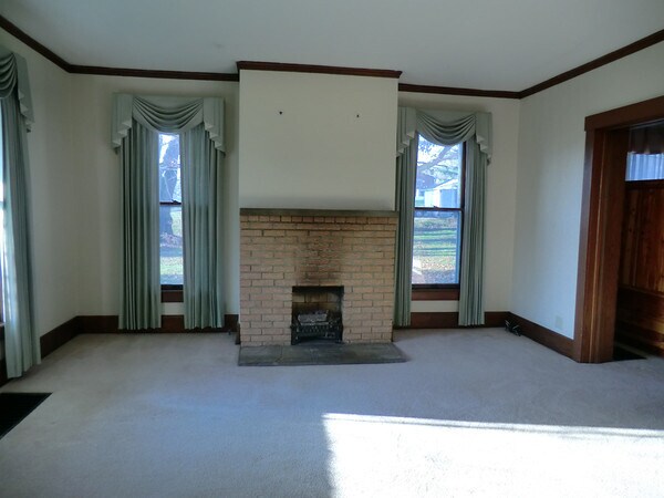 Building Photo - 5220 Washington Rd